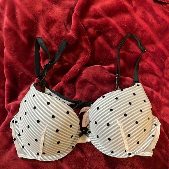 VS Victoria’s Secret polka dot lined demi bra 34B great condition - Picture 1 of 6